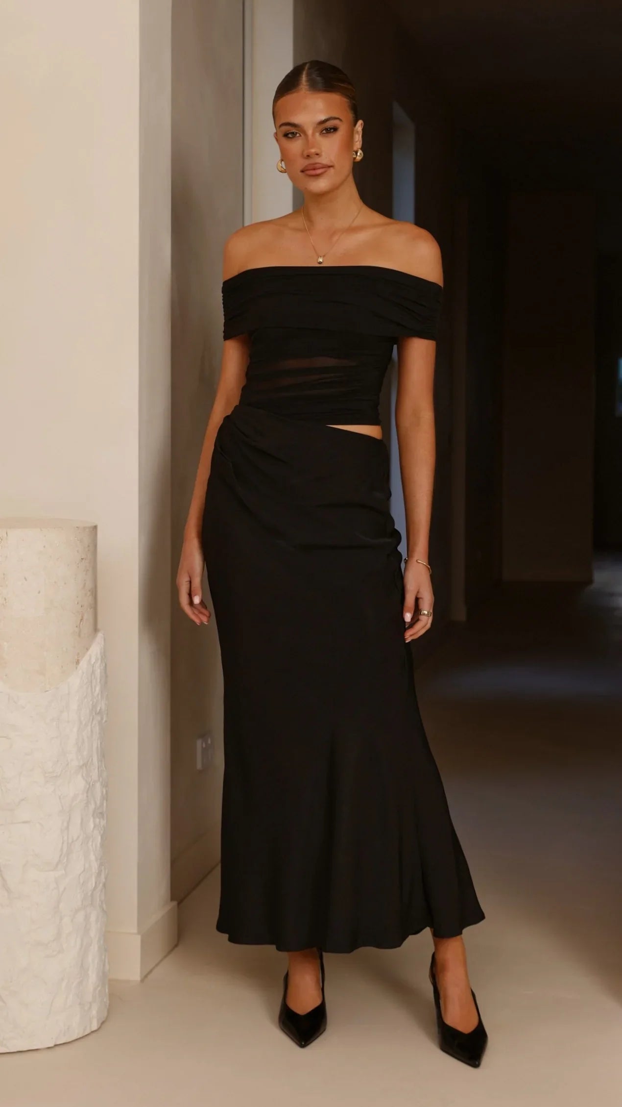 Daena Off Shoulder Maxi Dress - Black